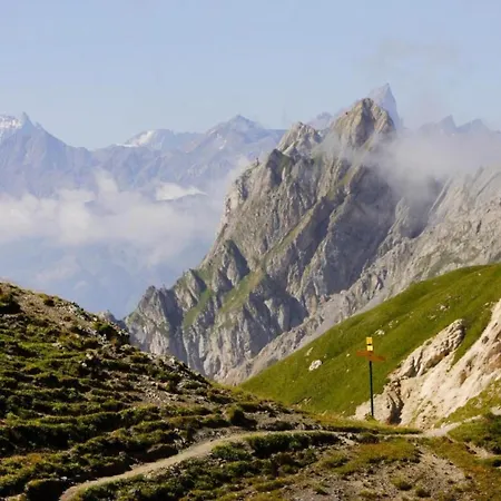 Spacious Alpine Апартаменты *